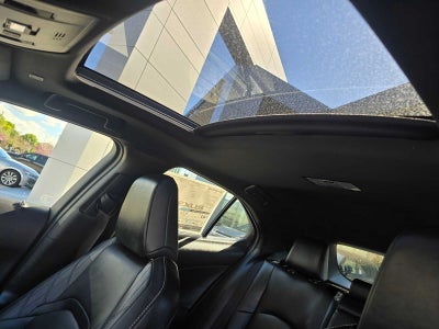 2026 Lexus UX 300h UX 300h