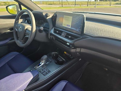 2026 Lexus UX 300h PREMIUM
