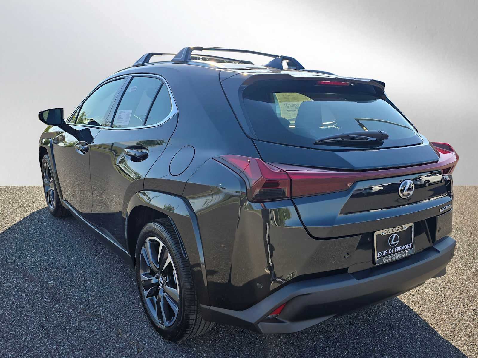 2026 Lexus UX 300h PREMIUM
