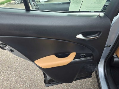 2026 Lexus UX 300h PREMIUM