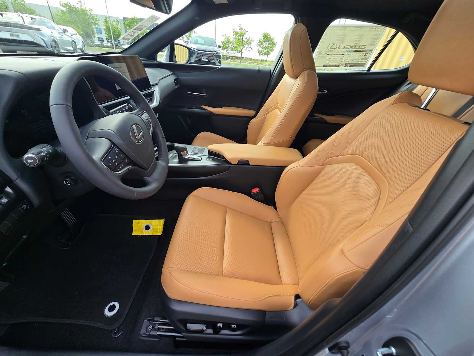 2026 Lexus UX 300h PREMIUM