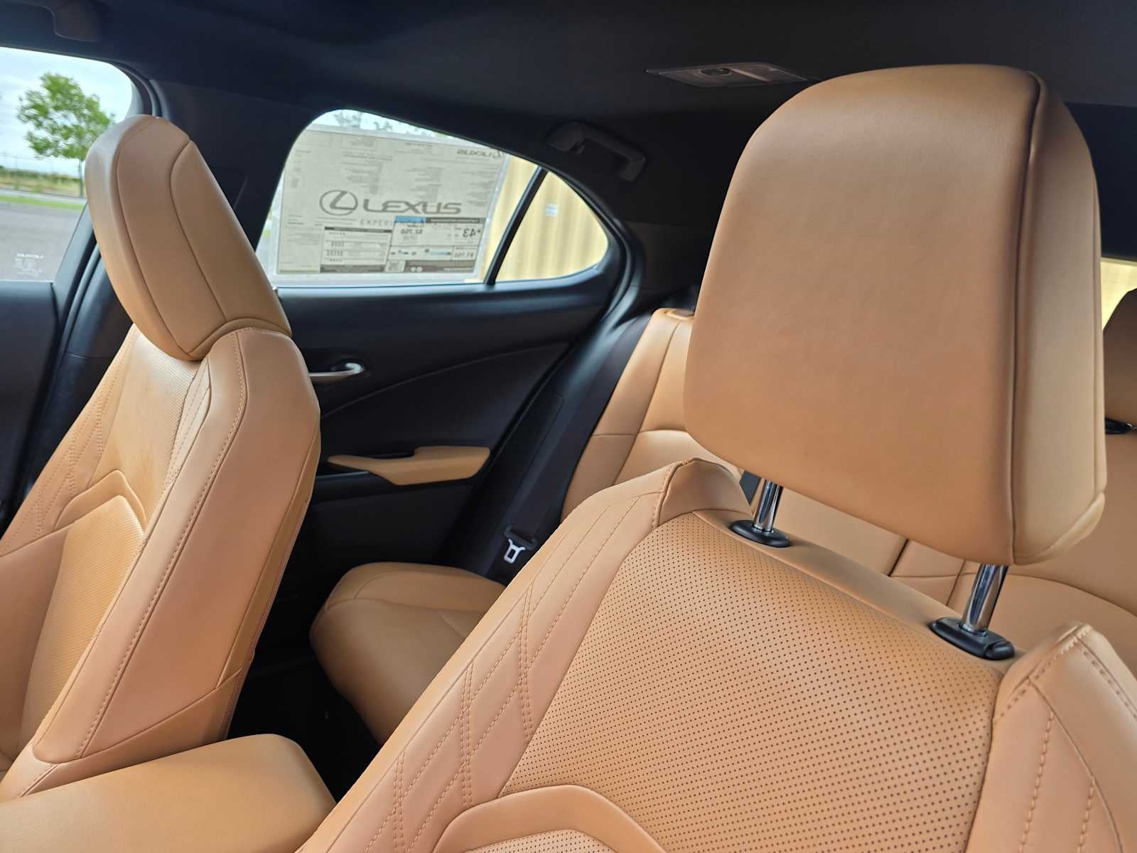 2026 Lexus UX 300h PREMIUM