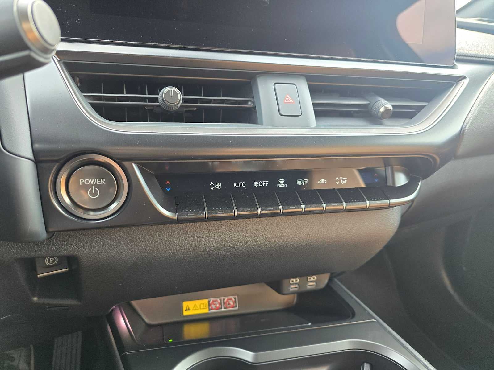 2026 Lexus UX 300h PREMIUM