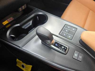 2026 Lexus UX 300h PREMIUM