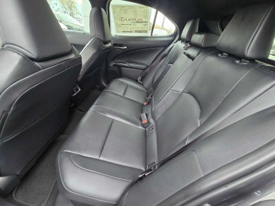 2025 Lexus UX 300h F SPORT DESIGN