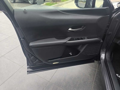 2025 Lexus UX 300h F SPORT DESIGN