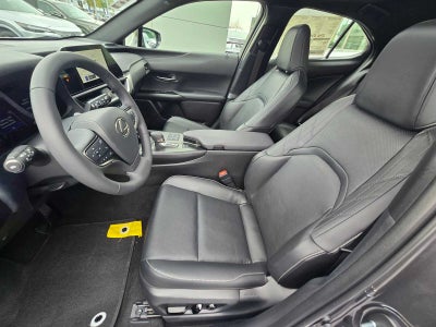 2025 Lexus UX 300h F SPORT DESIGN