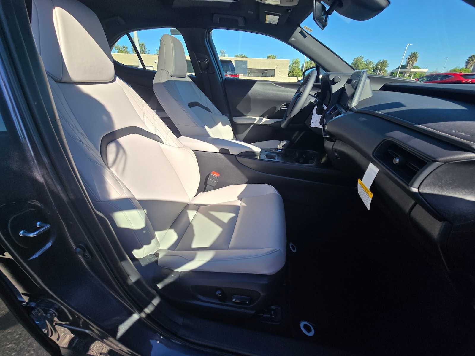 2026 Lexus UX 300h UX 300h