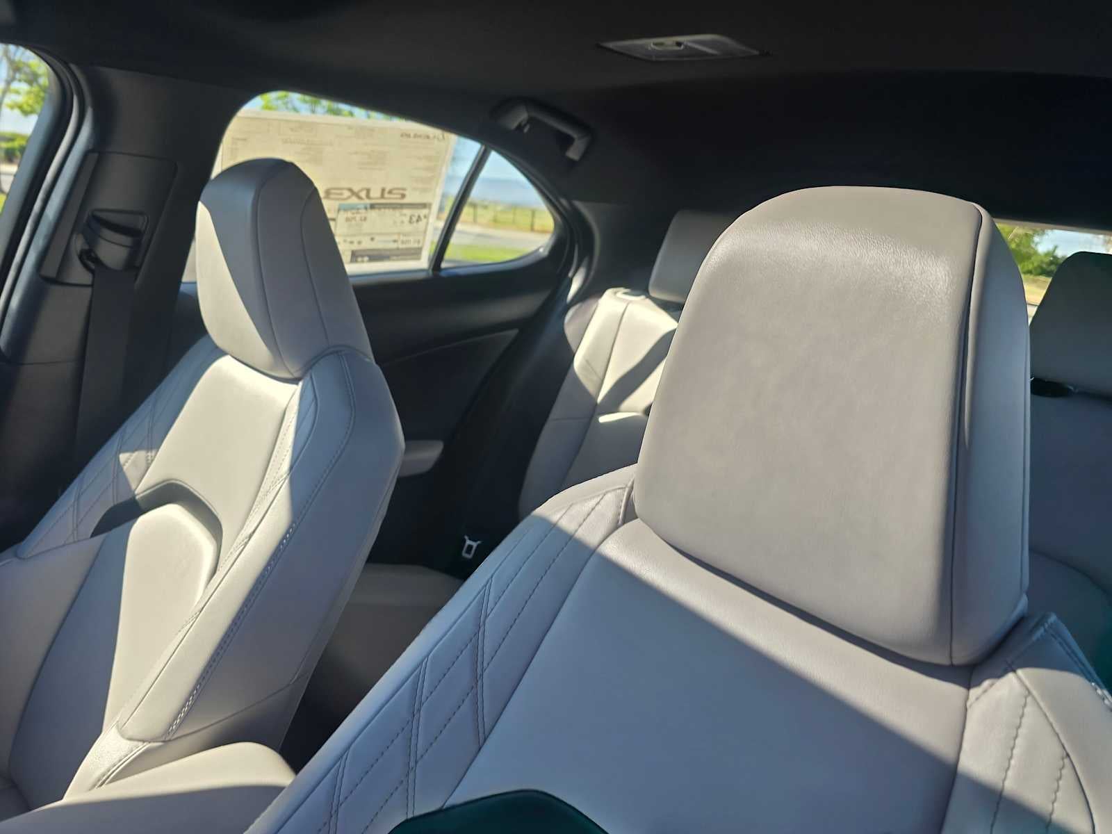 2026 Lexus UX 300h UX 300h