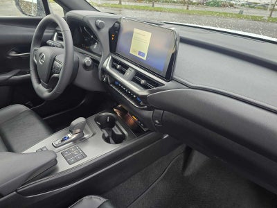 2026 Lexus UX 300h Premium