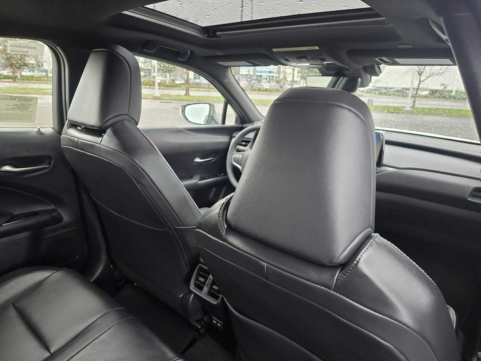 2026 Lexus UX 300h Premium