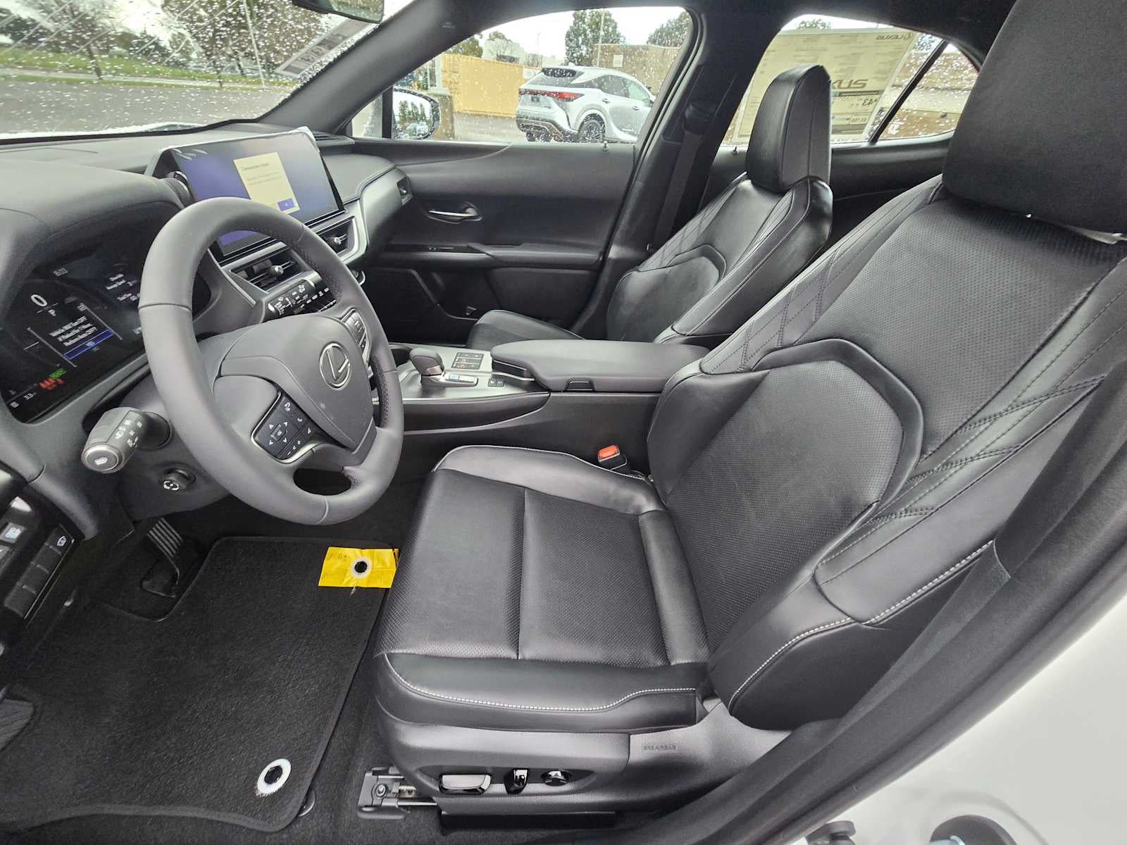 2026 Lexus UX 300h Premium