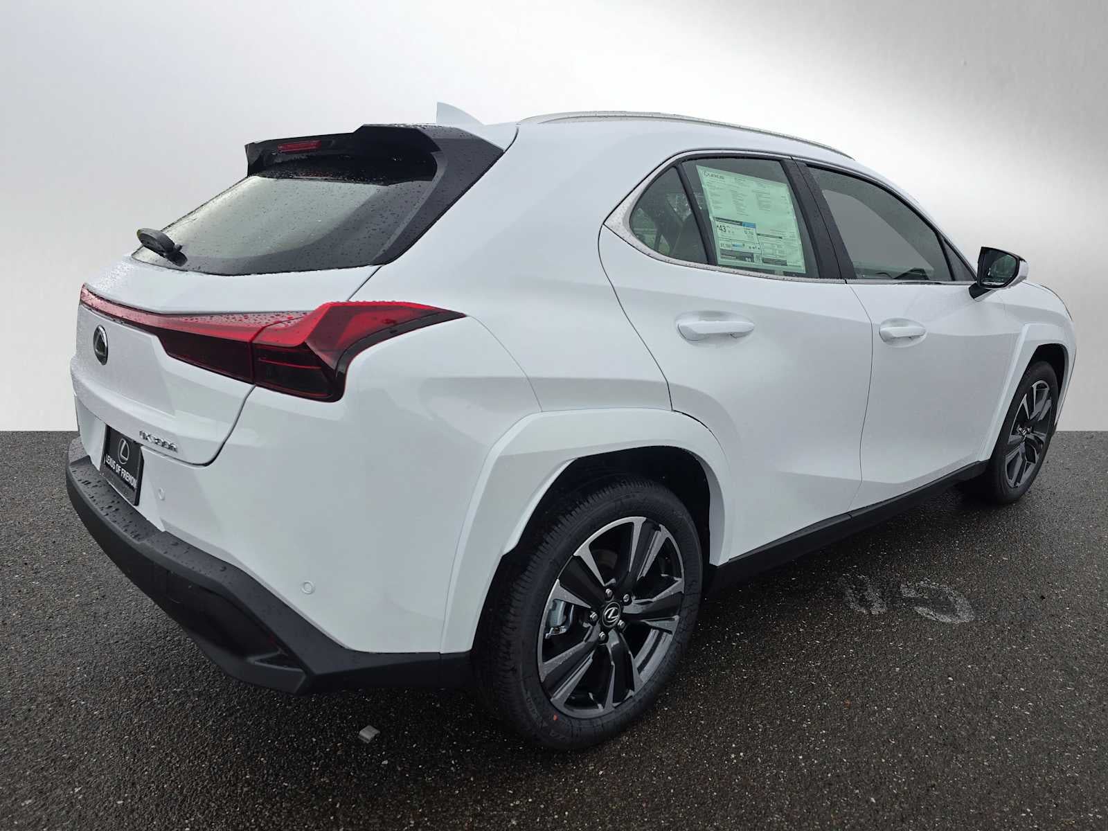 2026 Lexus UX 300h Premium