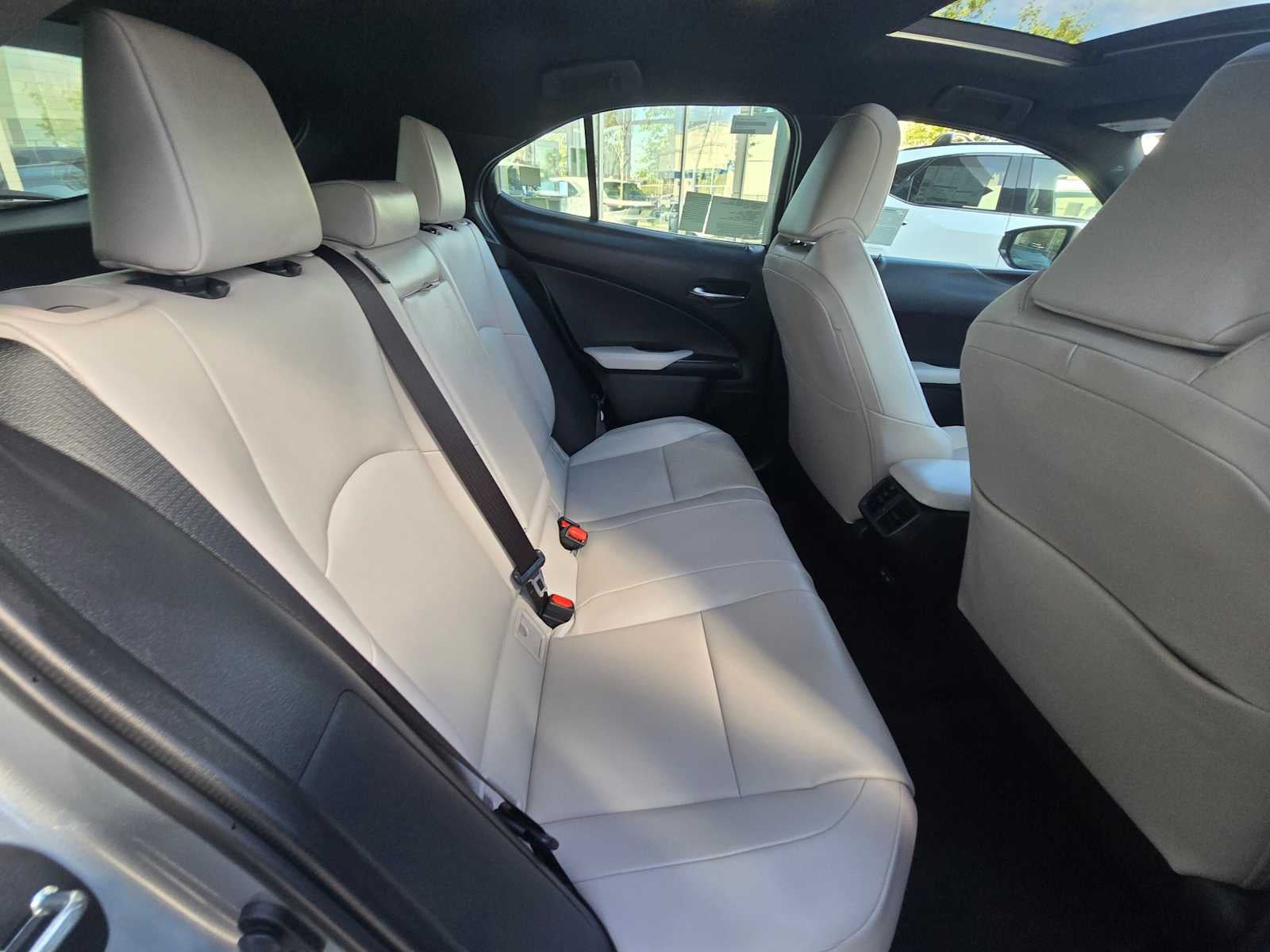 2026 Lexus UX 300h UX 300h