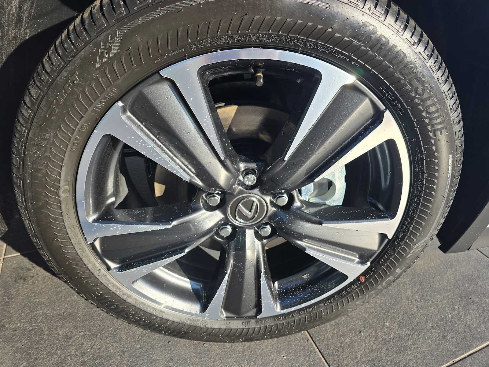 2026 Lexus UX 300h UX 300h