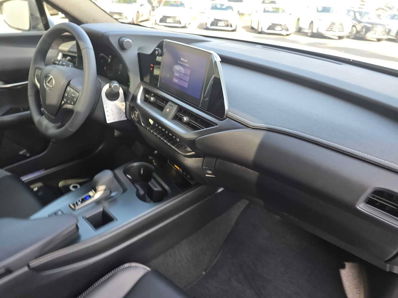 2026 Lexus UX 300h UX 300h
