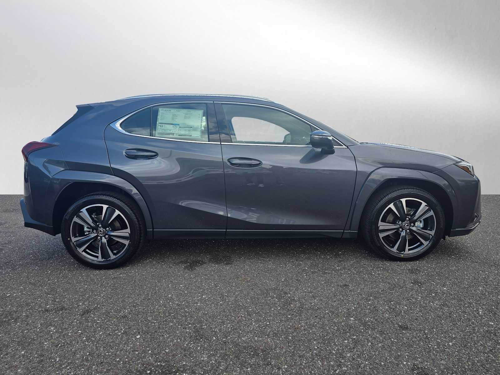 2026 Lexus UX 300h Premium