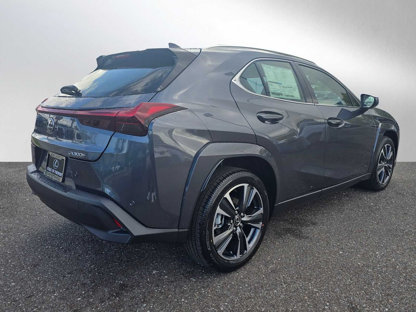 2026 Lexus UX 300h Premium