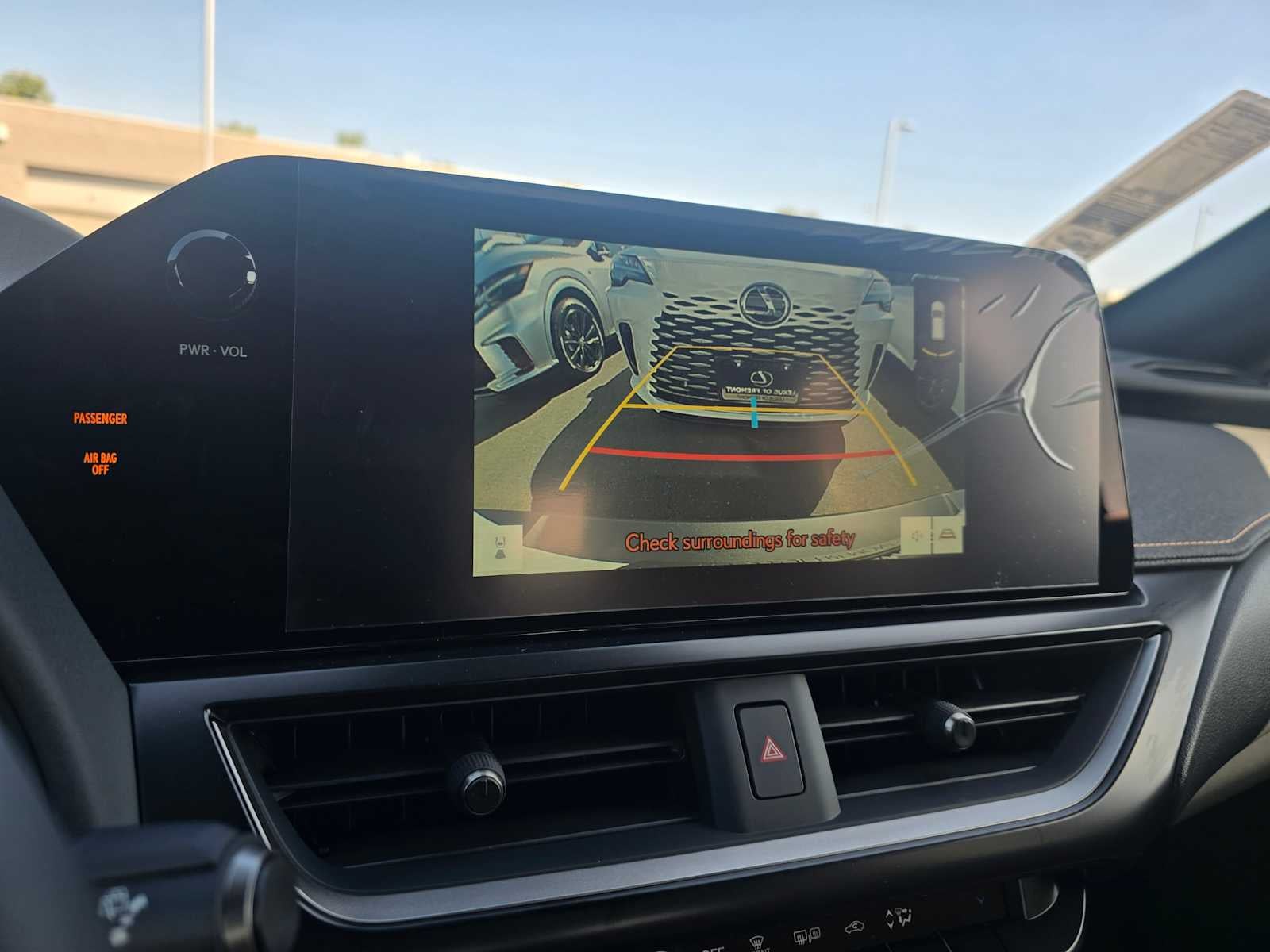 2026 Lexus UX 300h PREMIUM