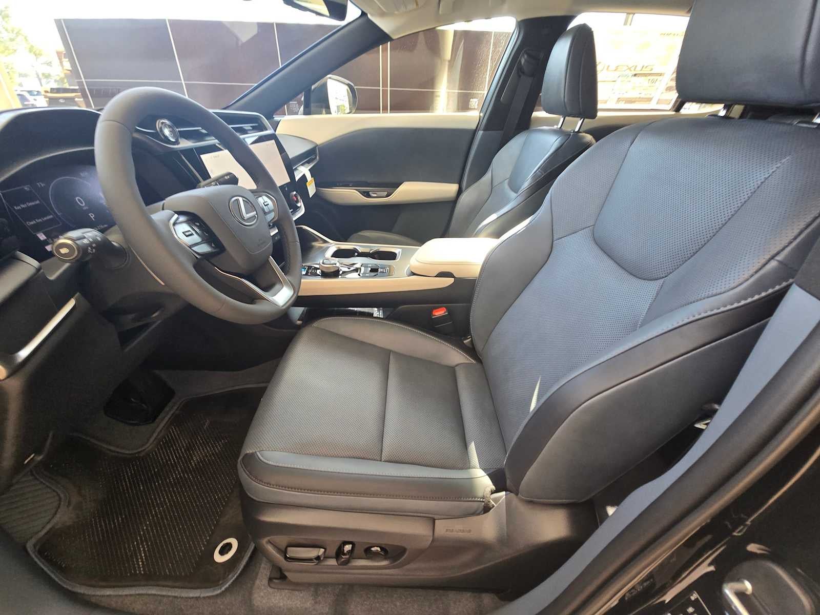 2025 Lexus RZ RZ 450e