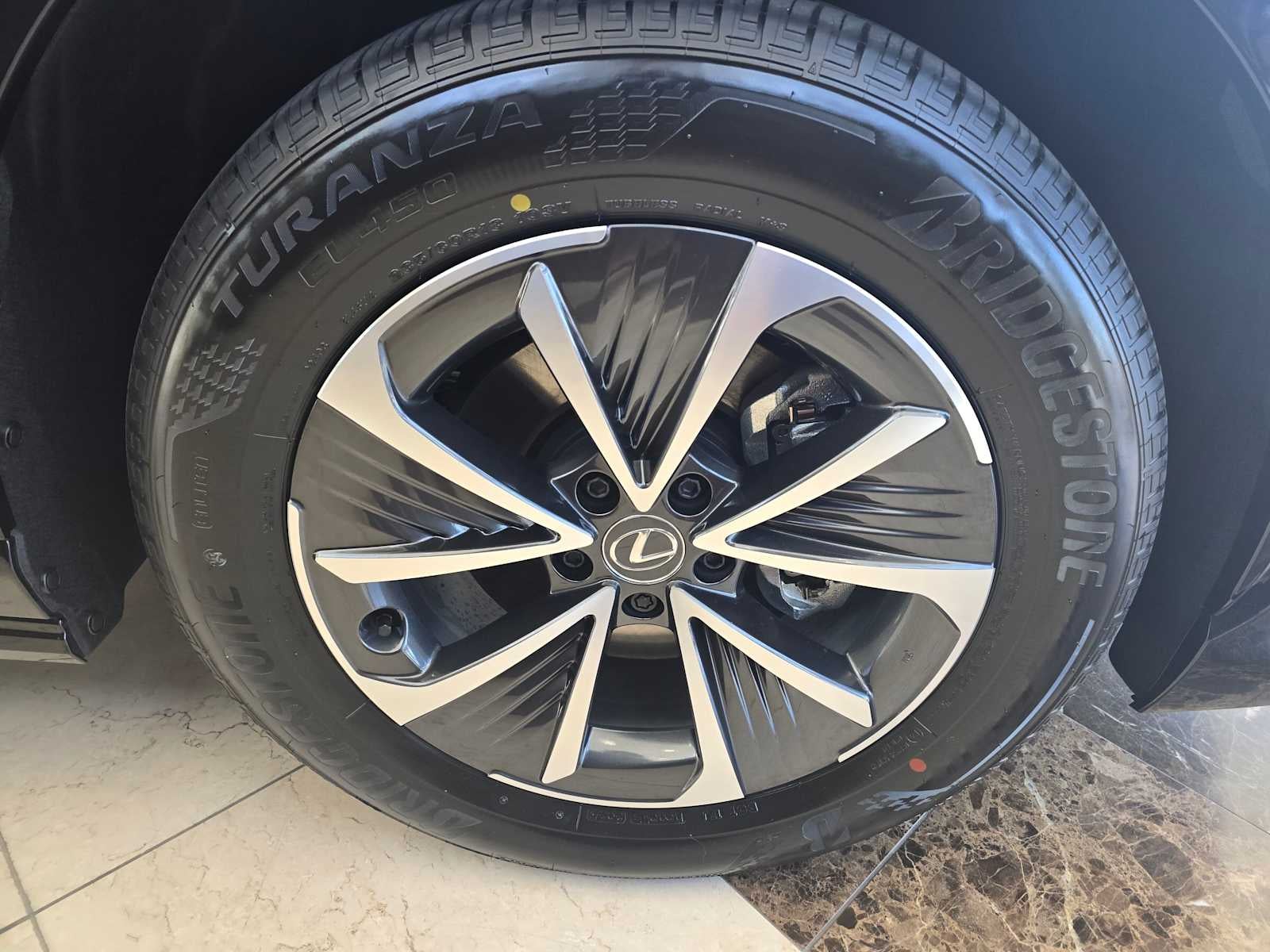 2025 Lexus RZ RZ 450e