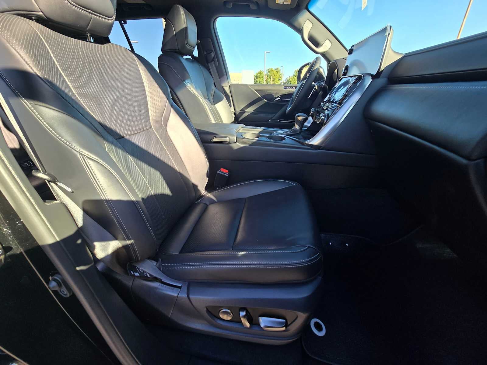 2025 Lexus LX 600 PREMIUM