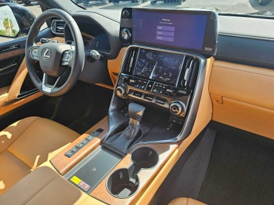 2025 Lexus LX Premium