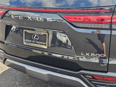 2025 Lexus LX Premium