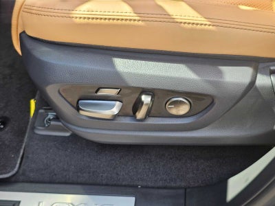 2025 Lexus LX Premium