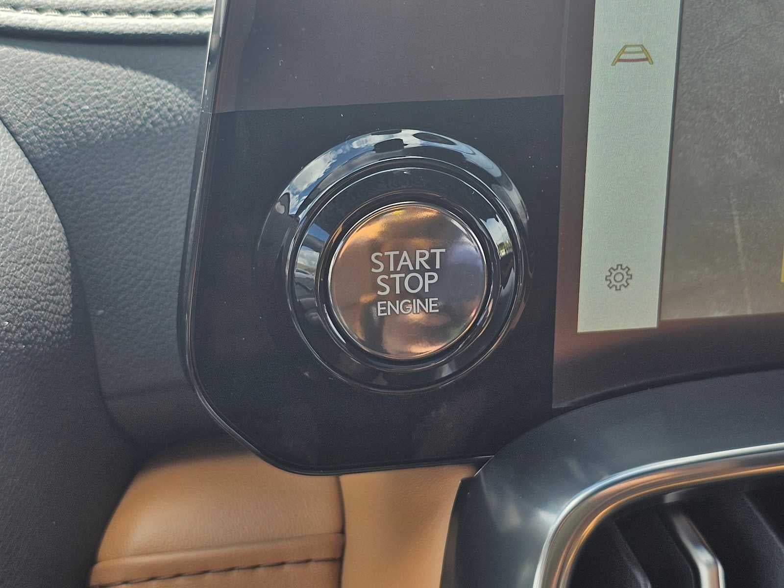 2025 Lexus LX Premium