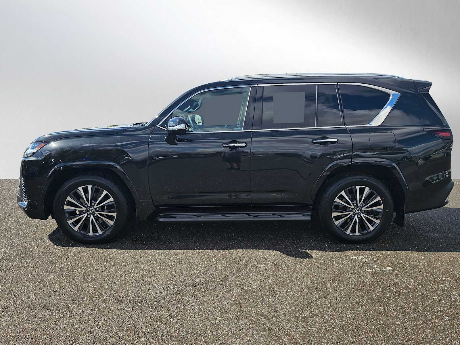 2025 Lexus LX Premium