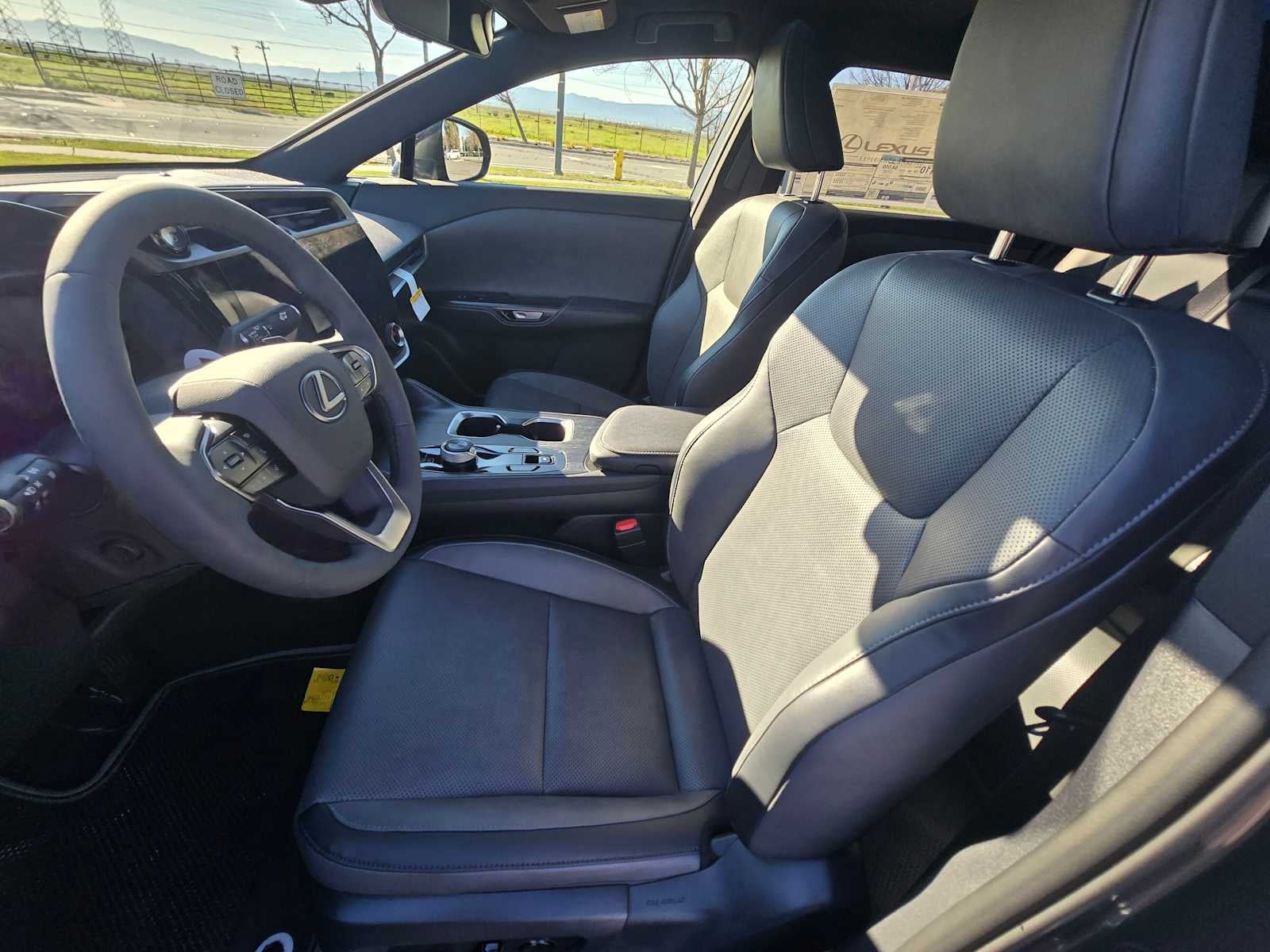 2026 Lexus RZ 450e PREMIUM AWD