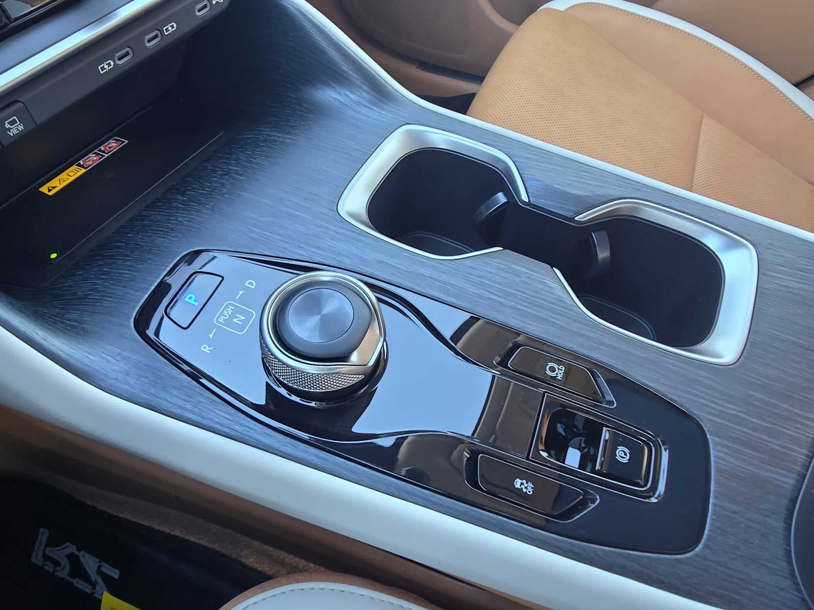 2026 Lexus RZ 450e PREMIUM AWD