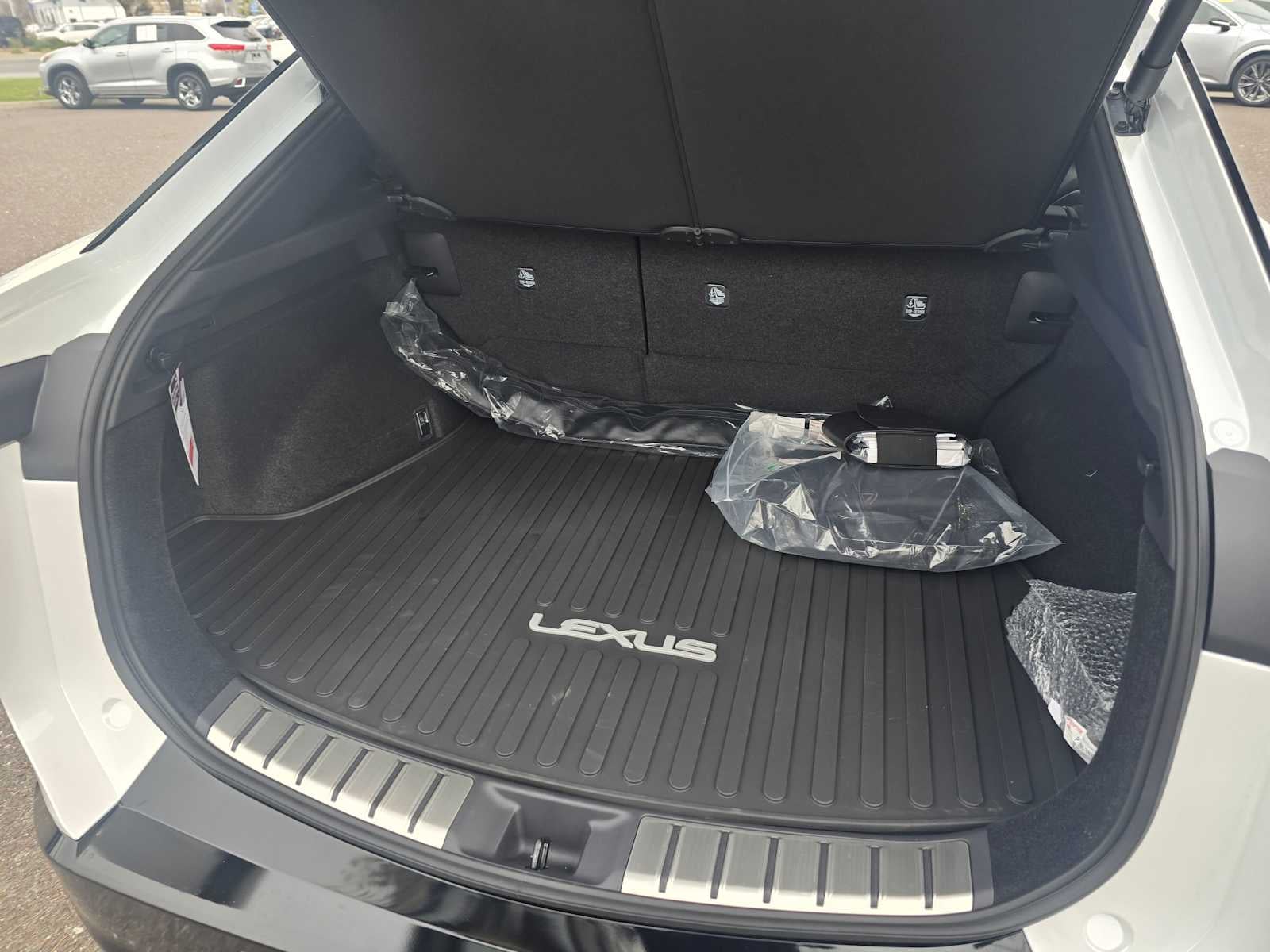 2026 Lexus RZ 350e PREMIUM