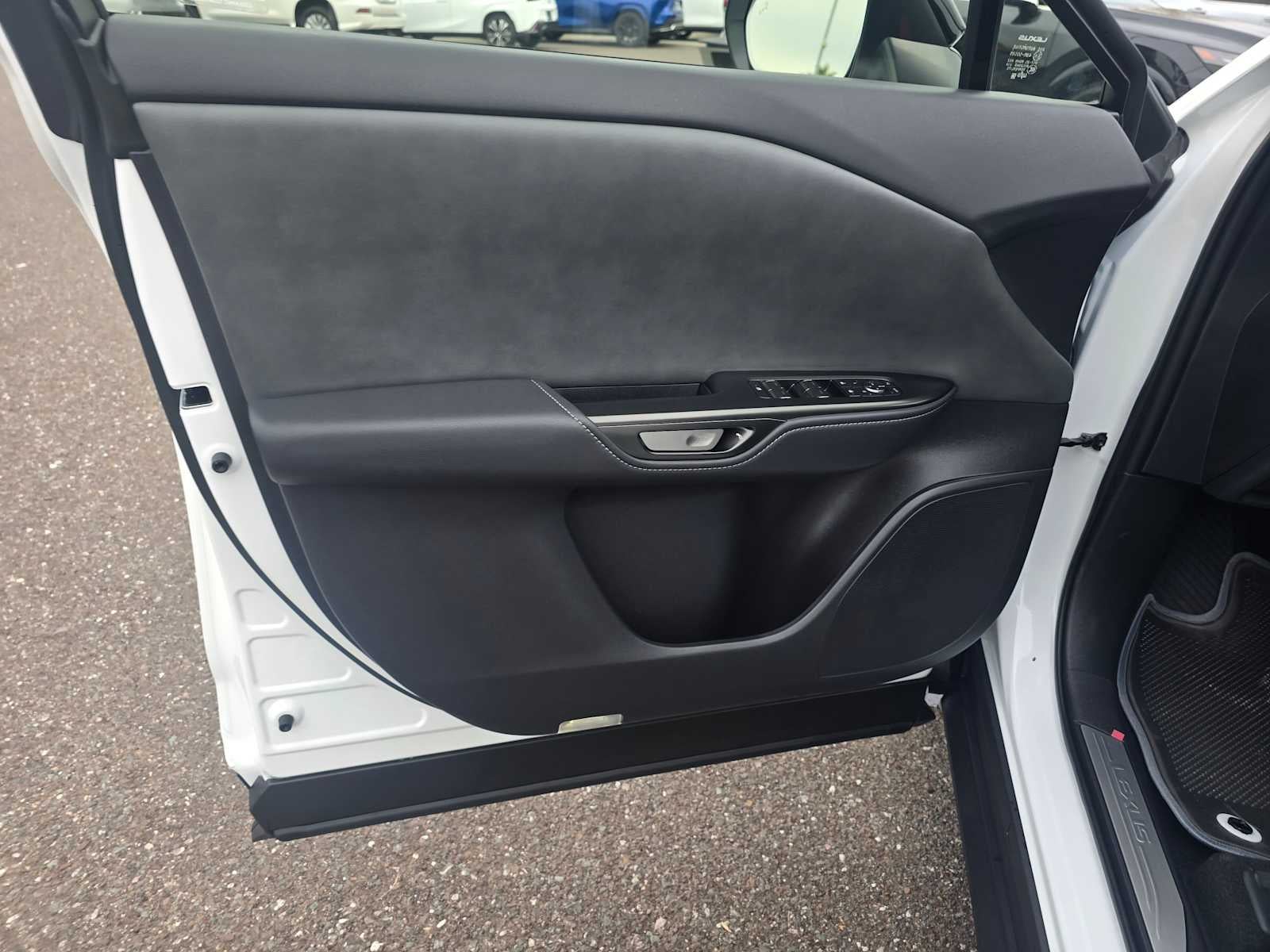 2026 Lexus RZ 350e PREMIUM