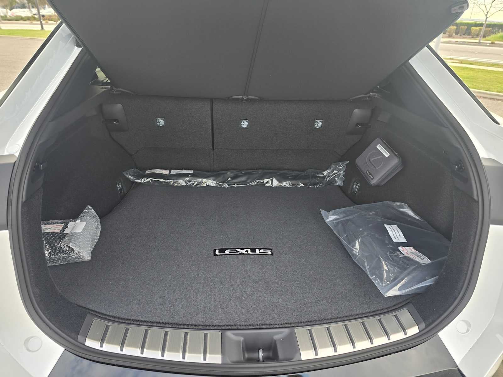 2026 Lexus RZ 350e RZ 350e