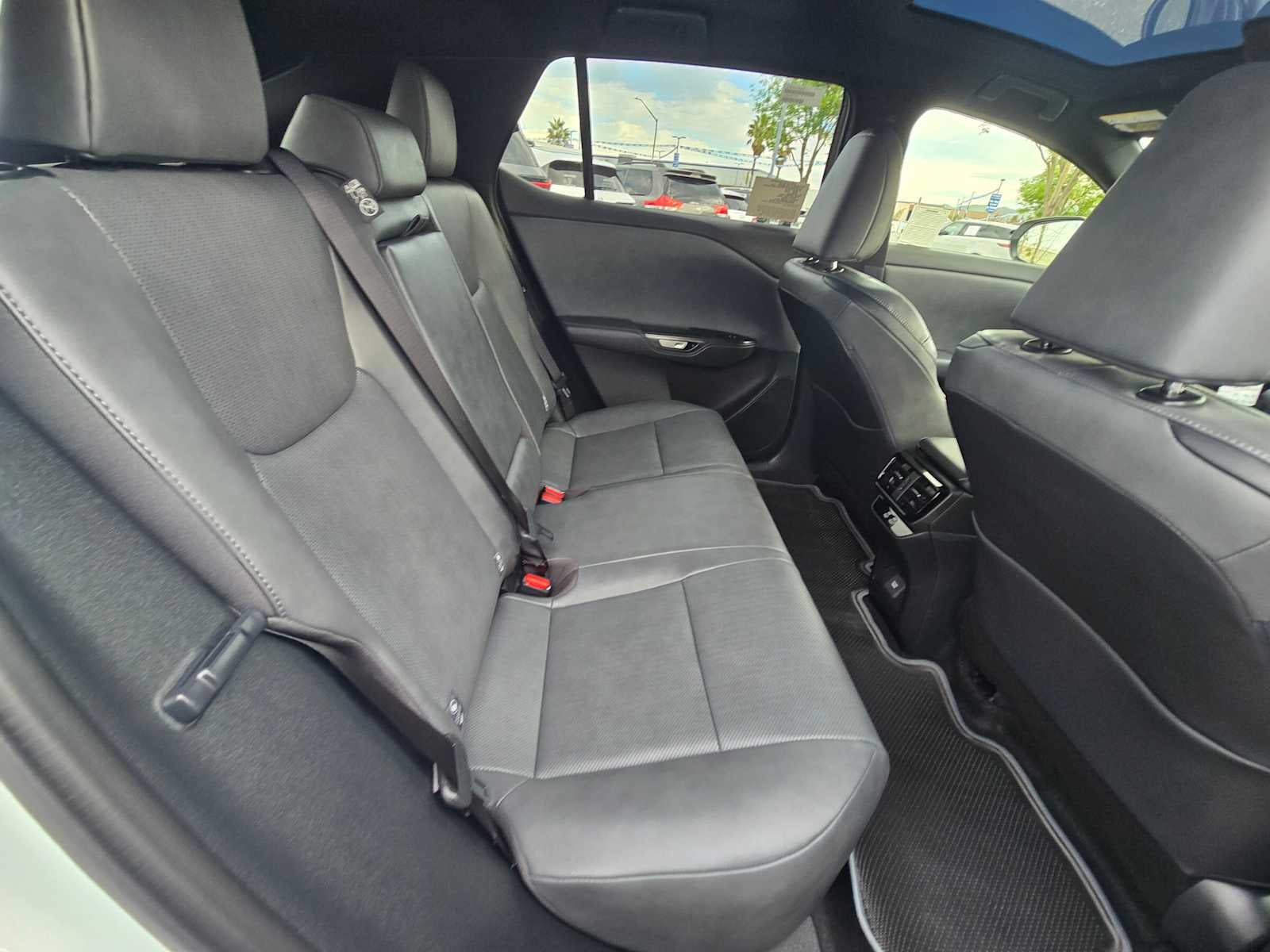 2026 Lexus RZ 350e PREMIUM