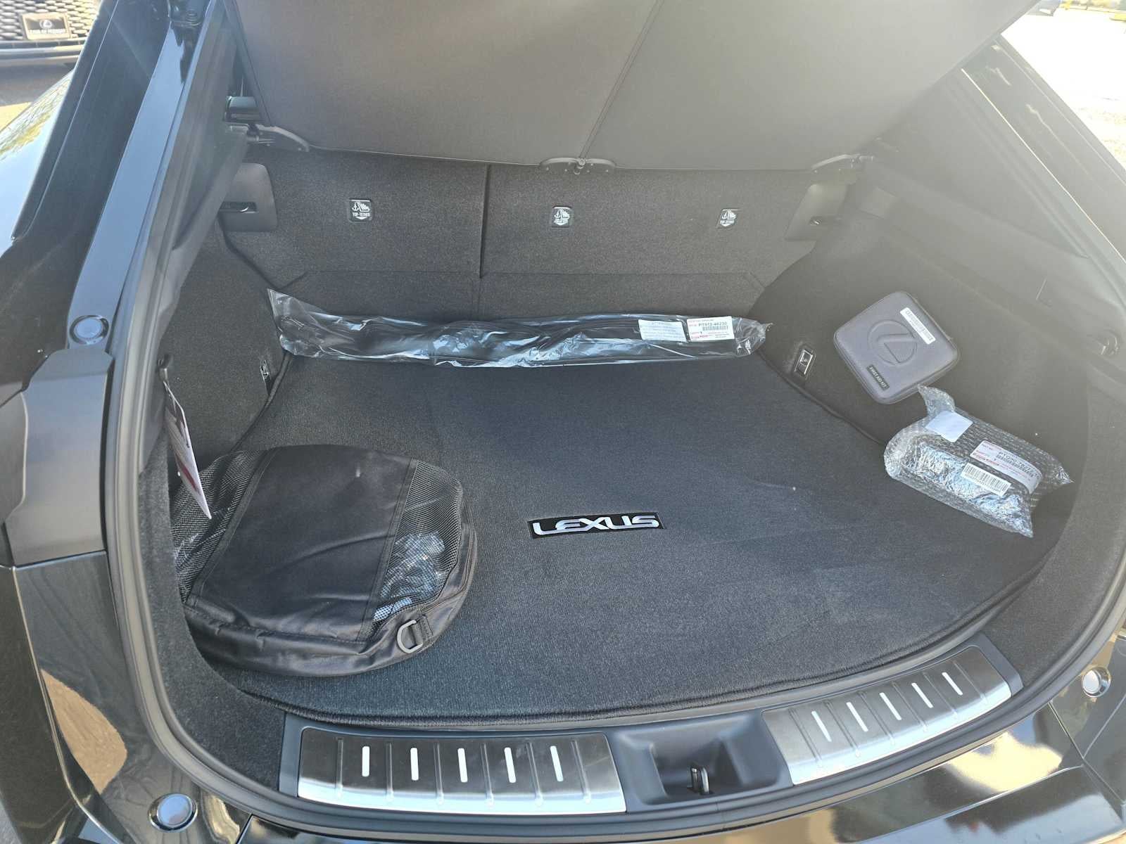 2026 Lexus RZ 350e PREMIUM