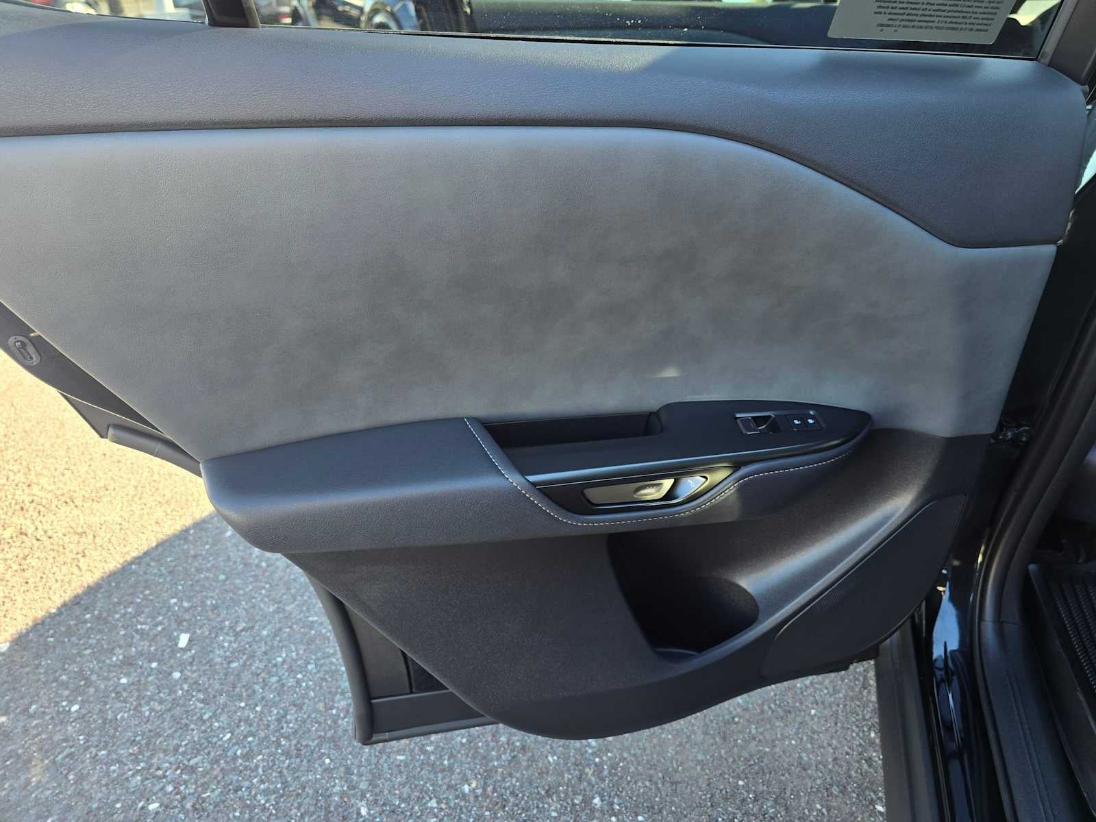 2026 Lexus RZ 350e PREMIUM