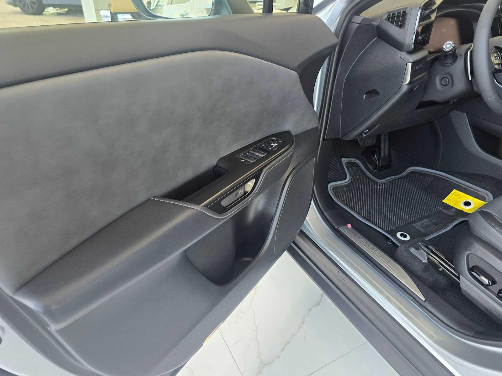 2026 Lexus RZ 350e PREMIUM