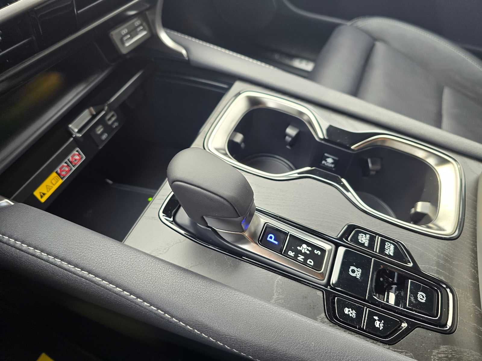 2026 Lexus RX 450h+ Luxury