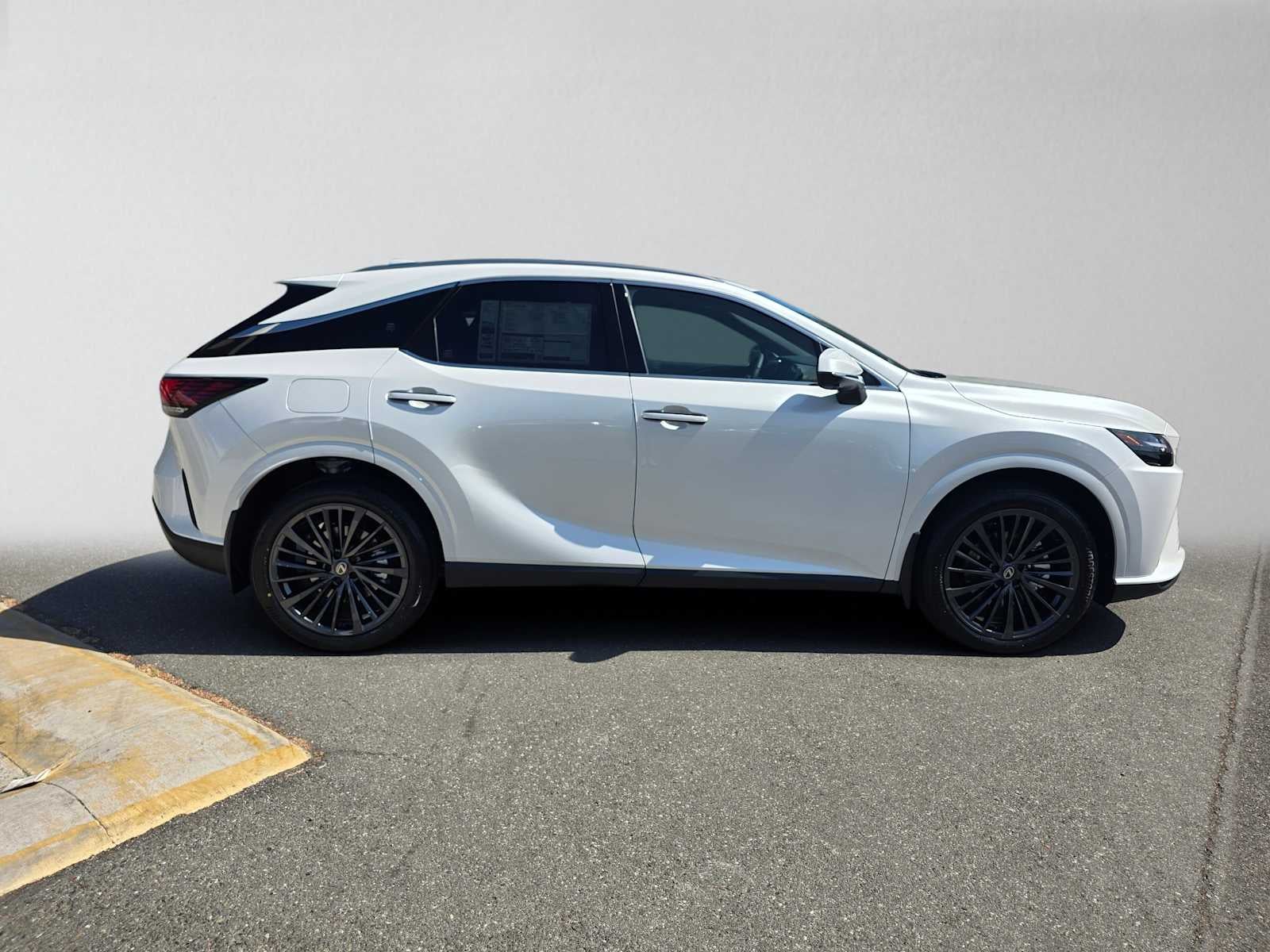 2026 Lexus RX 450h PLUS PREMIUM AWD