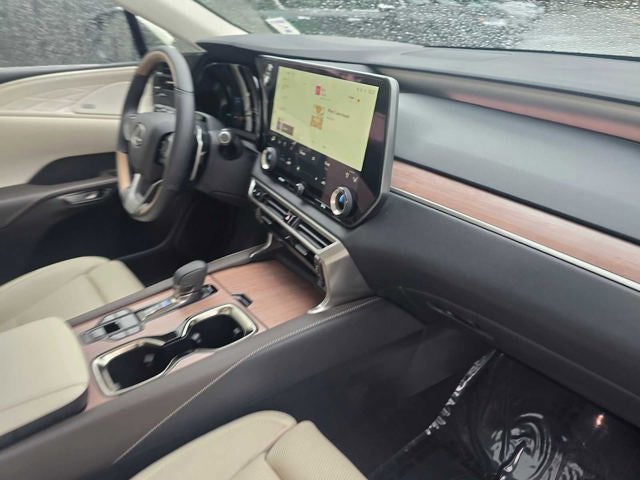 2026 Lexus RX 450h Luxury