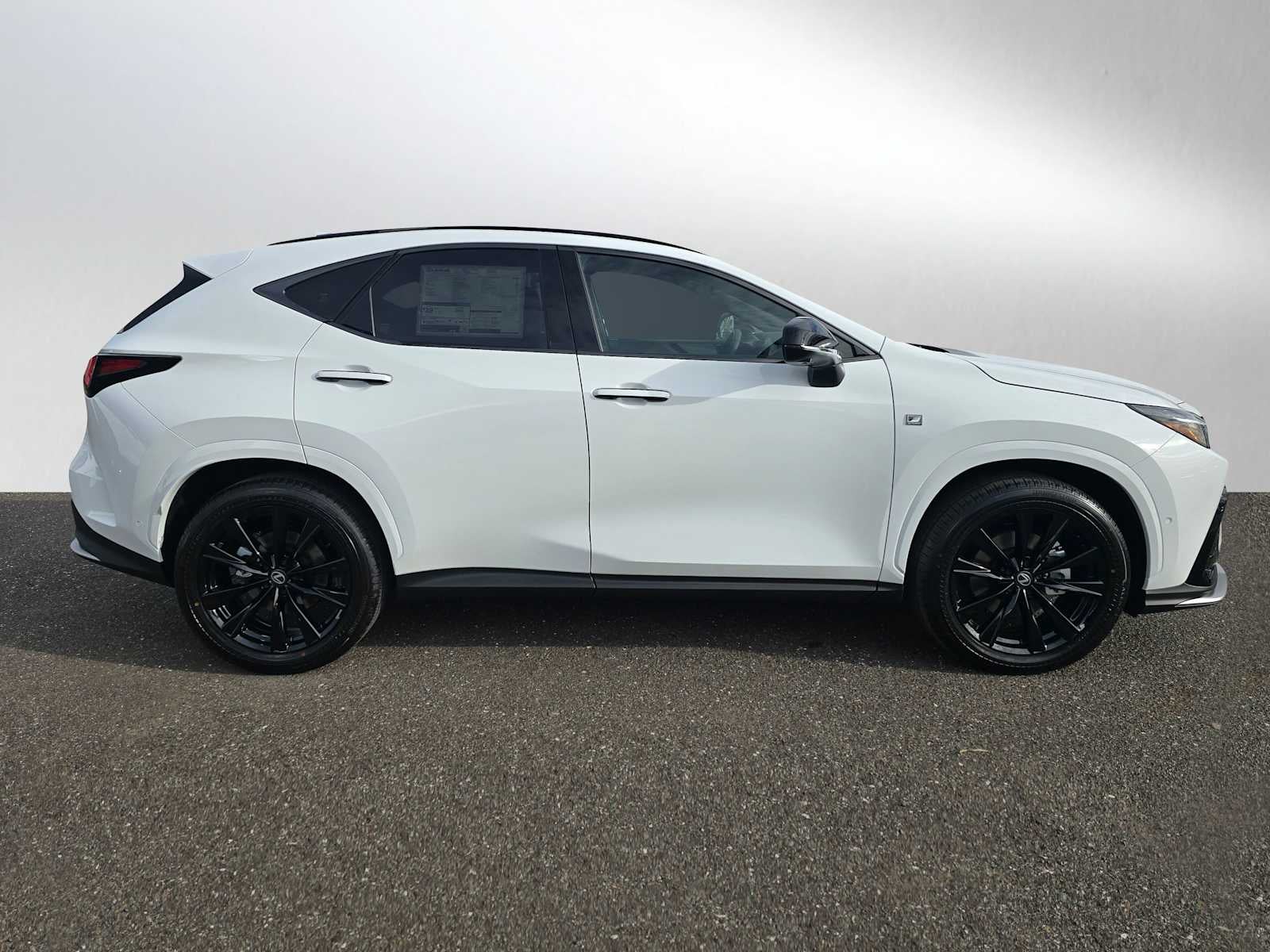 2026 Lexus NX 350h F SPORT Handling