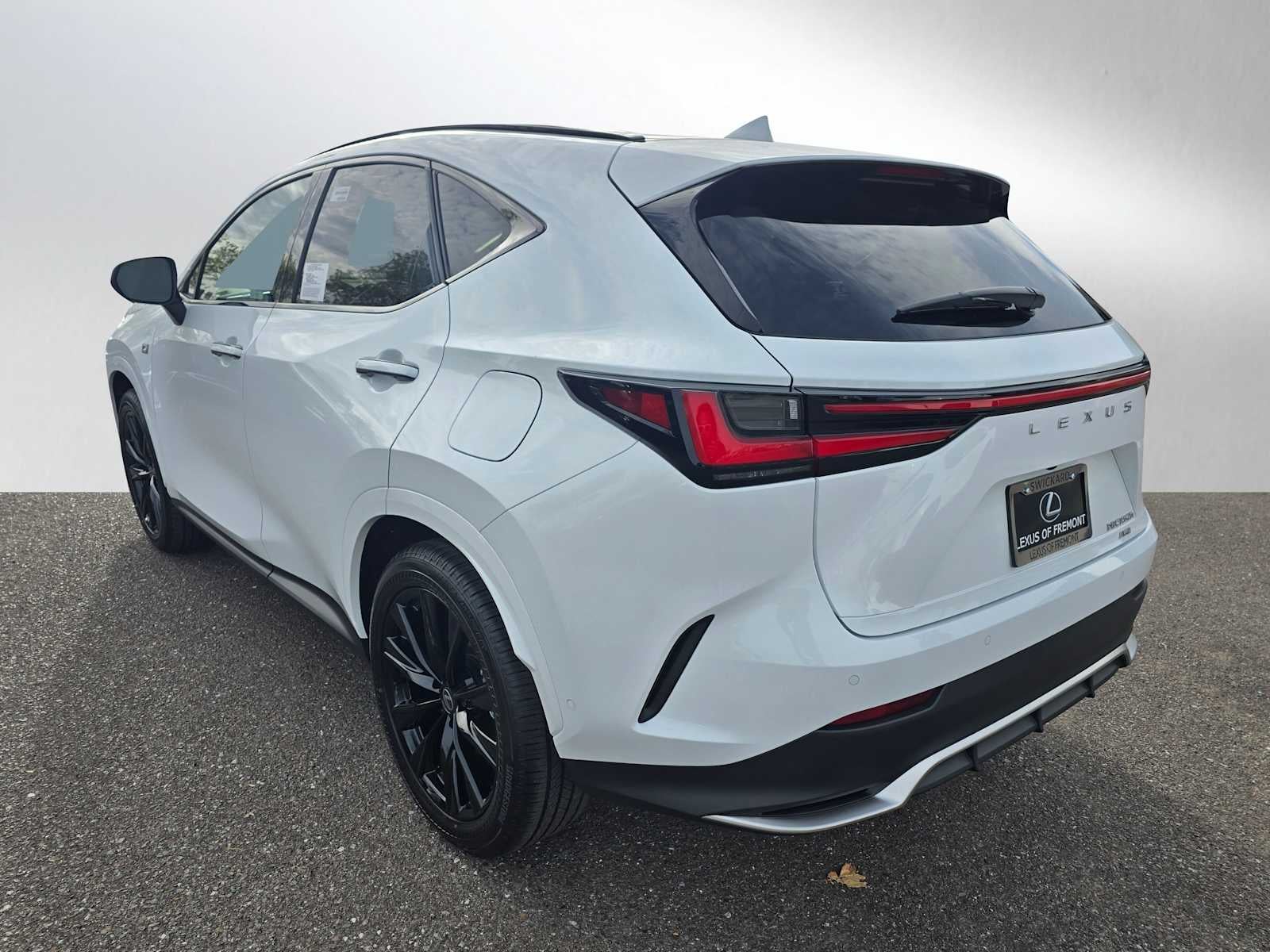 2026 Lexus NX 350h F SPORT Handling