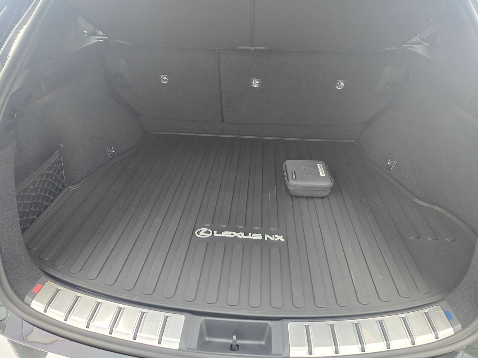 2026 Lexus NX F SPORT Handling