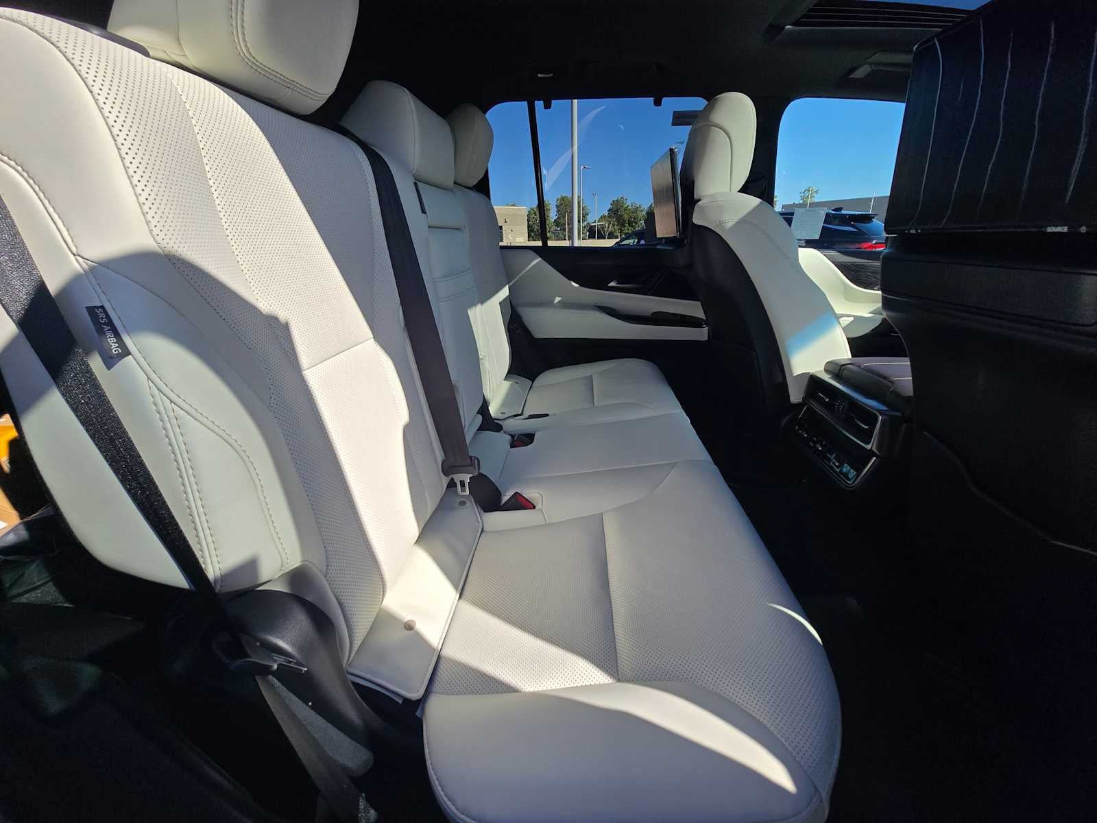 2026 Lexus LX 600 Luxury