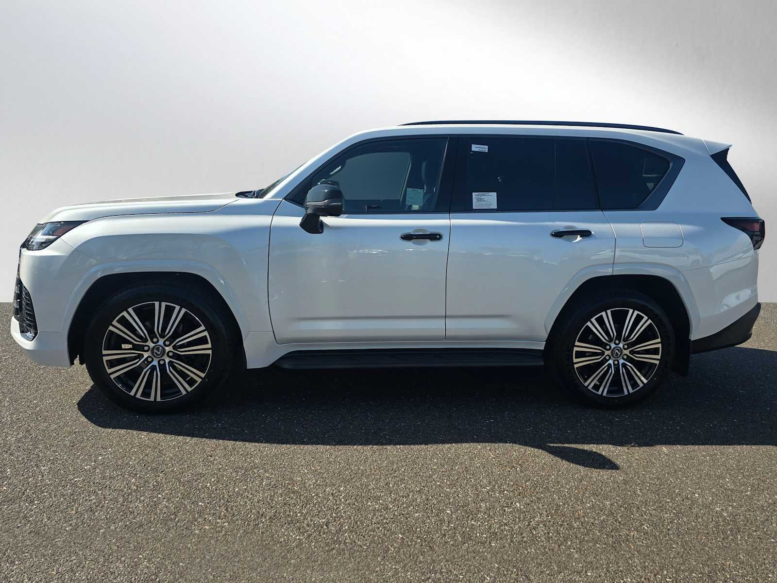2026 Lexus LX 600 LUXURY