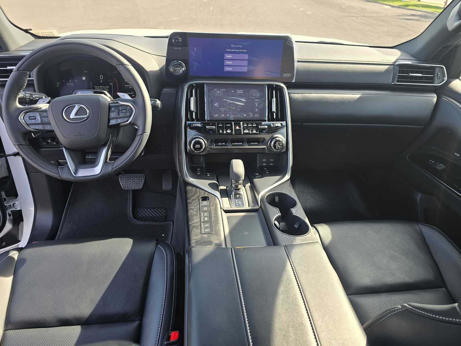 2026 Lexus LX 700h LUXURY