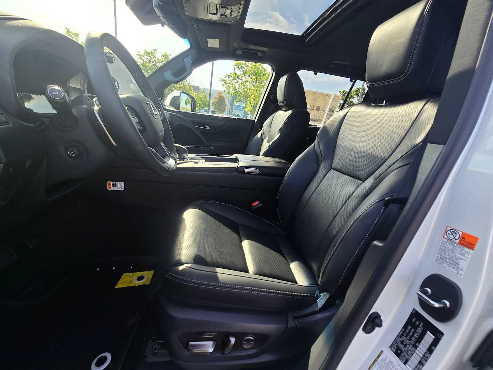 2026 Lexus LX 700h LUXURY